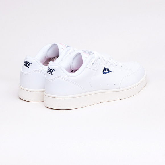 NIKE Men's Grandstand Tennis Shoes - Picture 8 of 8